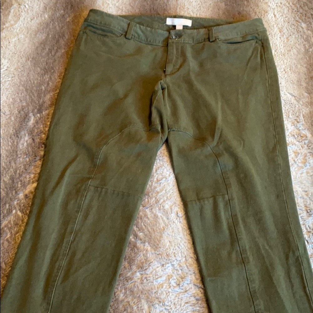 Banana Rep. Olive pants